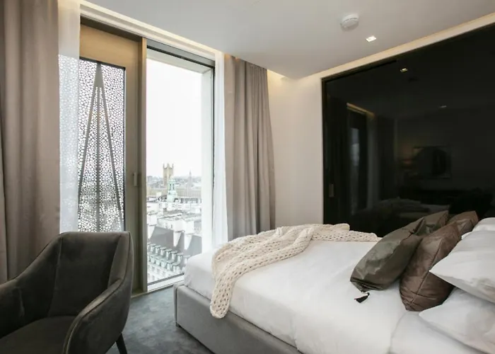 Big Ben View 2 Bed